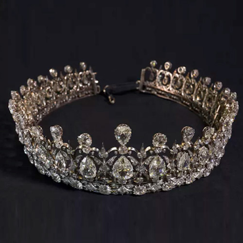 Fife, uma tiara que é pura arte