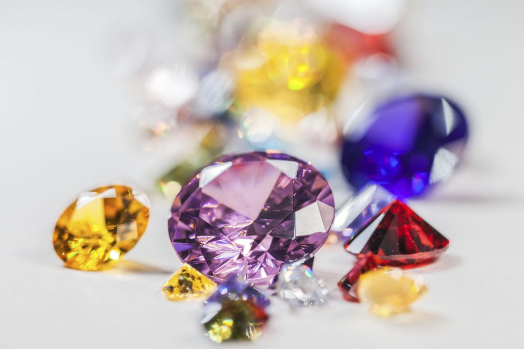 4 gemas tão ou mais especiais que os diamantes